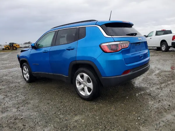 3C4NJCBBXJT227381 2018 JEEP COMPASS - Image 2
