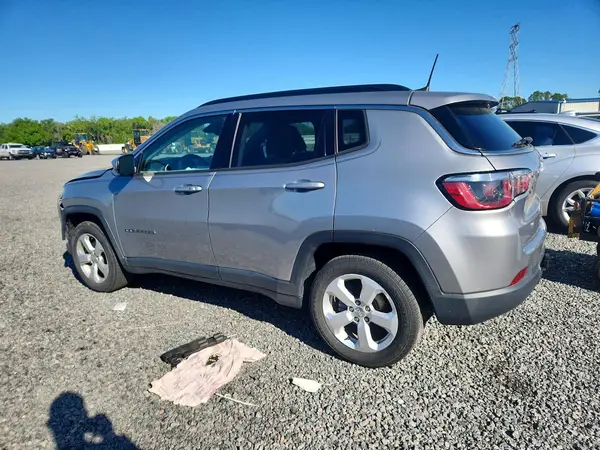 3C4NJCBBXJT240793 2018 JEEP COMPASS - Image 2