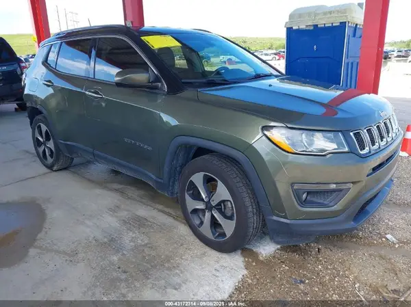 3C4NJCBBXJT248344 2018 JEEP COMPASS - Image 1