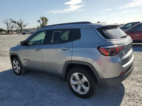 3C4NJCBBXJT272434 2018 JEEP COMPASS - Image 2
