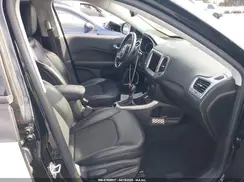 3C4NJCBBXJT285913 2018 JEEP COMPASS