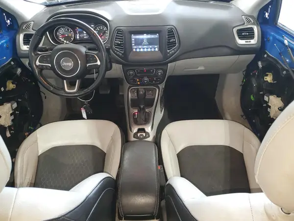 3C4NJCBBXJT287189 2018 JEEP COMPASS - Image 8