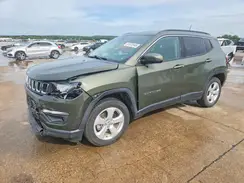3C4NJCBBXJT330820 2018 JEEP COMPASS