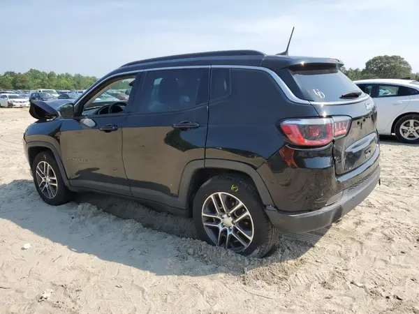 3C4NJCBBXJT339470 2018 JEEP COMPASS - Image 2