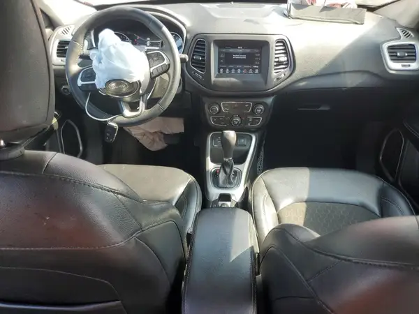 3C4NJCBBXJT414362 2018 JEEP COMPASS - Image 8