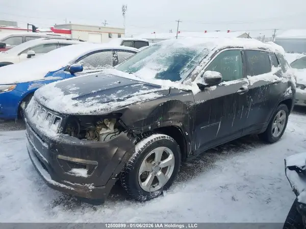 3C4NJCBBXJT442663 2018 JEEP COMPASS - Image 2
