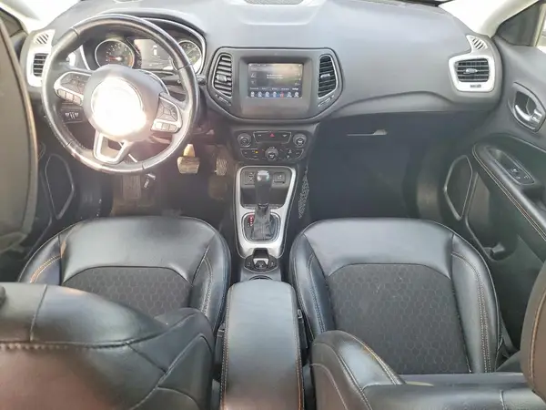 3C4NJCBBXJT462198 2018 JEEP COMPASS - Image 8