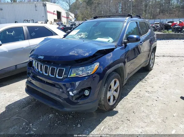 3C4NJCBBXJT462427 2018 JEEP COMPASS - Image 2