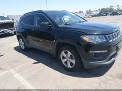 3C4NJCBBXJT466607 2018 JEEP COMPASS