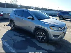 3C4NJCBBXJT468776 2018 JEEP COMPASS