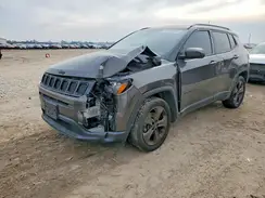 3C4NJCBBXJT487313 2018 JEEP COMPASS