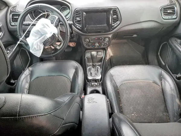 3C4NJCBBXJT487313 2018 JEEP COMPASS - Image 8
