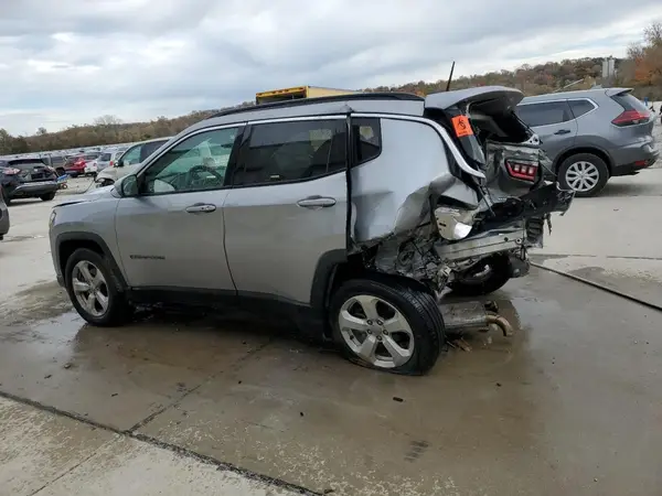 3C4NJCBBXJT502165 2018 JEEP COMPASS - Image 2