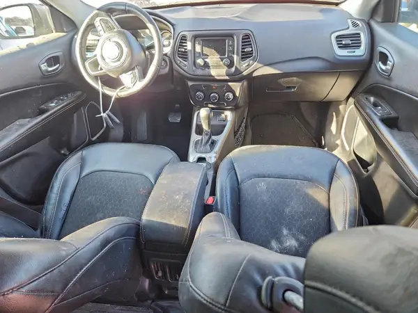 3C4NJCBBXJT502165 2018 JEEP COMPASS - Image 8