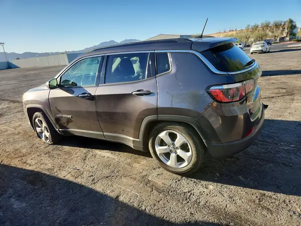 3C4NJCBBXKT623585 2019 JEEP COMPASS - Image 2