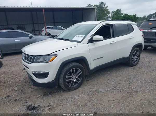 3C4NJCBBXKT699338 2019 JEEP COMPASS - Image 2