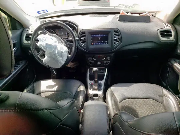 3C4NJCBBXKT726442 2019 JEEP COMPASS - Image 8