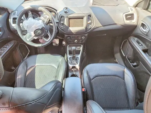 3C4NJCBBXKT727252 2019 JEEP COMPASS - Image 8