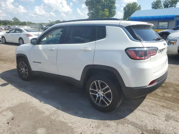 3C4NJCBBXKT736551 2019 JEEP COMPASS - Image 2