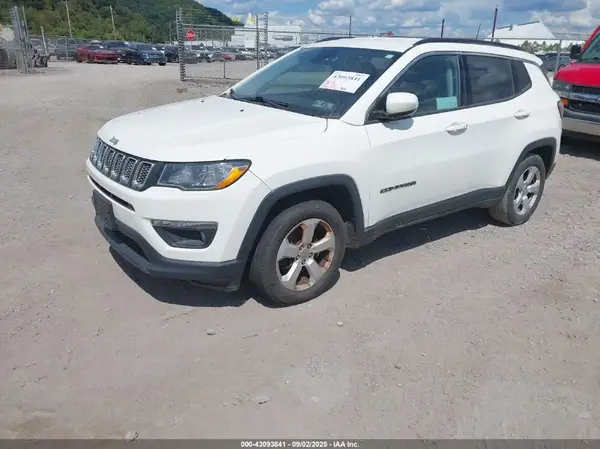 3C4NJCBBXKT802922 2019 JEEP COMPASS - Image 2
