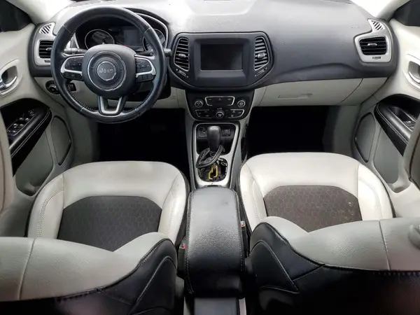 3C4NJCBBXKT819669 2019 JEEP COMPASS - Image 8