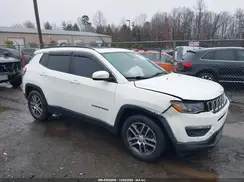 3C4NJCBBXKT819722 2019 JEEP COMPASS