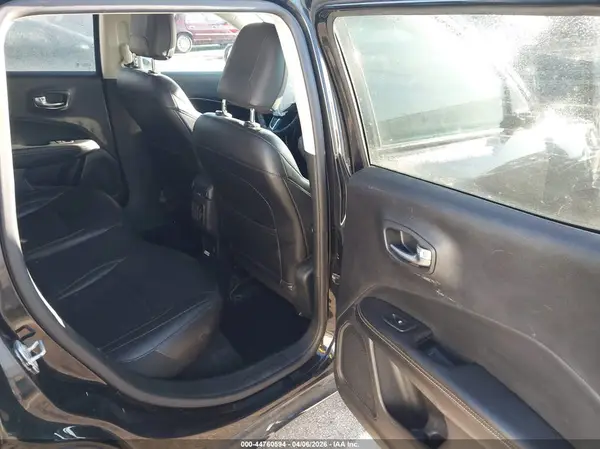 3C4NJCBBXKT833152 2019 JEEP COMPASS - Image 8