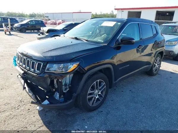 3C4NJCBBXKT843809 2019 JEEP COMPASS - Image 2
