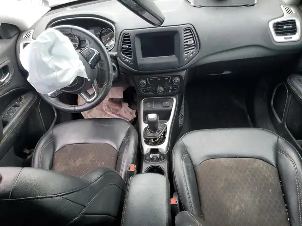 3C4NJCBBXKT851280 2019 JEEP COMPASS - Image 8