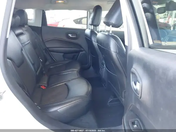 3C4NJCBBXKT855670 2019 JEEP COMPASS - Image 8