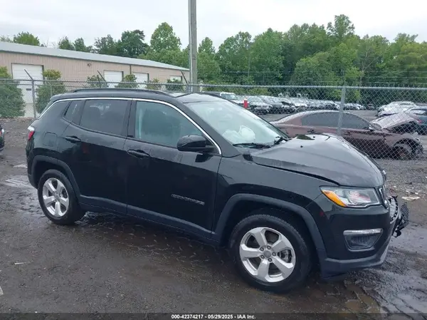 3C4NJCBBXLT166231 2020 JEEP COMPASS - Image 1
