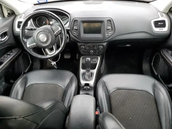 3C4NJCBBXLT248220 2020 JEEP COMPASS - Image 8