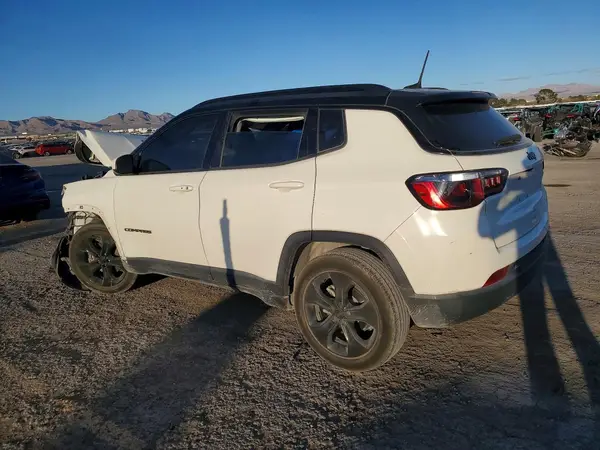 3C4NJCBBXLT248993 2020 JEEP COMPASS - Image 2