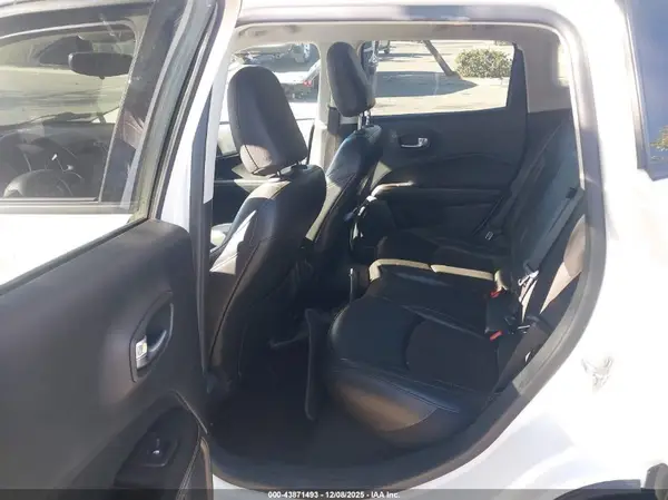 3C4NJCBBXMT509542 2021 JEEP COMPASS - Image 8