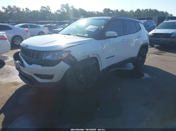 3C4NJCBBXMT526941 2021 JEEP COMPASS - Image 2