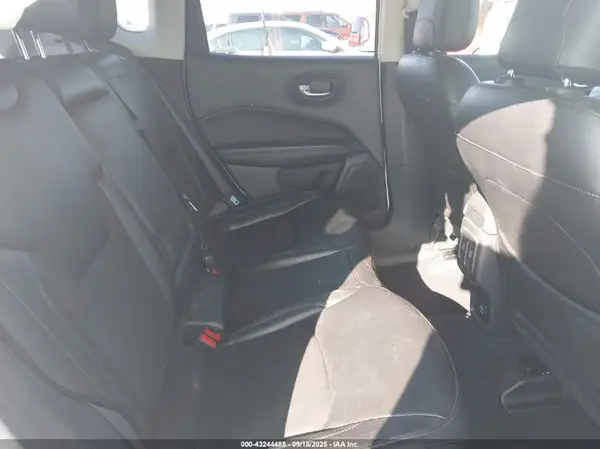 3C4NJCBBXMT526941 2021 JEEP COMPASS - Image 8