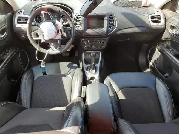 3C4NJCBBXMT563567 2021 JEEP COMPASS - Image 8