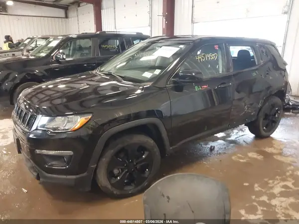 3C4NJCBBXMT597640 2021 JEEP COMPASS - Image 2