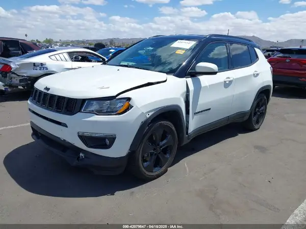 3C4NJCBBXMT603940 2021 JEEP COMPASS - Image 2