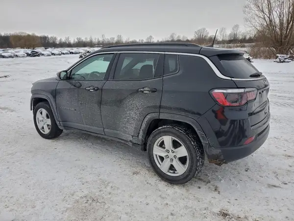 3C4NJCBBXNT139968 2022 JEEP COMPASS - Image 2
