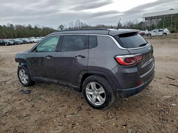 3C4NJCBBXNT162697 2022 JEEP COMPASS - Image 2