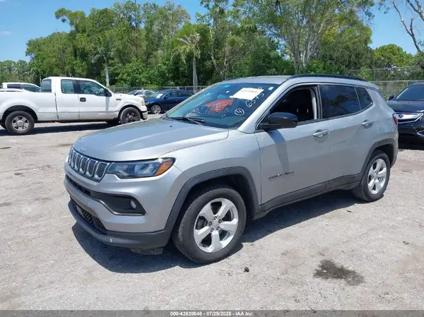 3C4NJCBBXNT176373 2022 JEEP COMPASS - Image 2