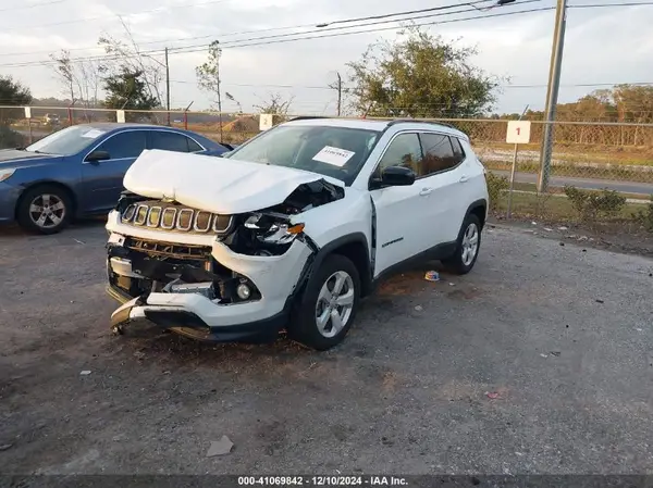 3C4NJCBBXNT177846 2022 JEEP COMPASS - Image 2