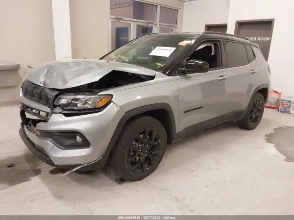 3C4NJCBBXNT210912 2022 JEEP COMPASS - Image 2