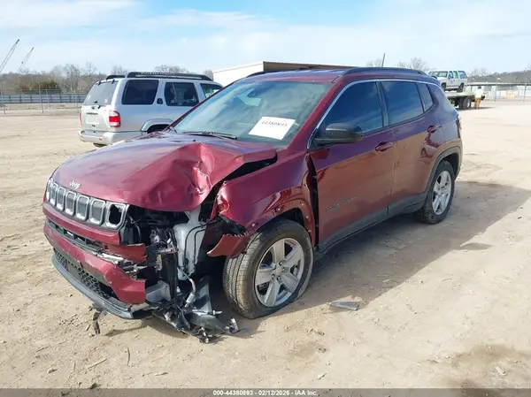 3C4NJCBBXNT213485 2022 JEEP COMPASS - Image 2