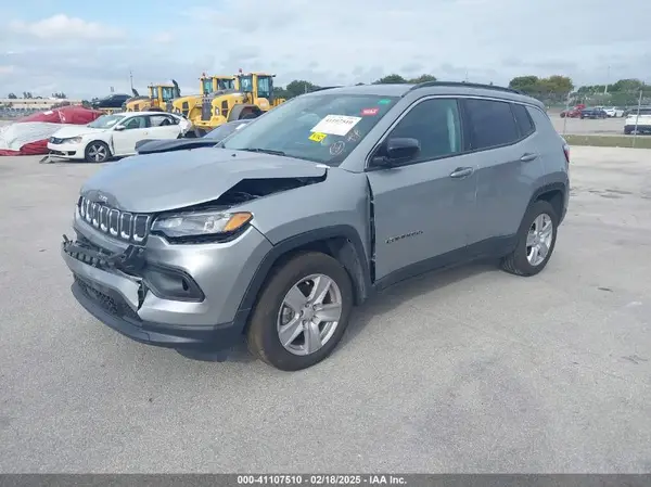 3C4NJCBBXNT229461 2022 JEEP COMPASS - Image 2