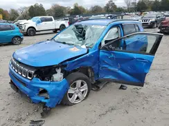 3C4NJCBBXNT229704 2022 JEEP COMPASS