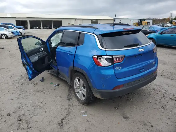 3C4NJCBBXNT229704 2022 JEEP COMPASS - Image 2