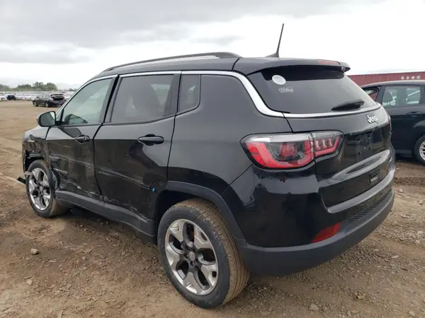 3C4NJCCB0JT205159 2018 JEEP COMPASS - Image 2