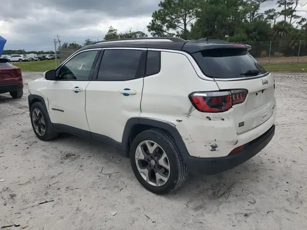 3C4NJCCB0JT351271 2018 JEEP COMPASS - Image 2